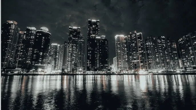 爱琴岛 - 城市之光：霓虹背后的人间烟火